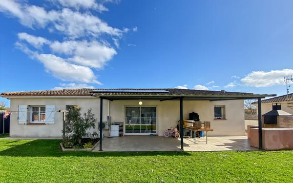 Maison à vendre    5 pièces •  Meauzac