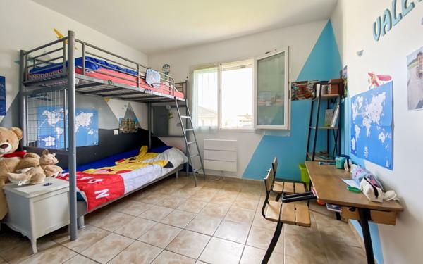 Maison à vendre    5 pièces •  Meauzac