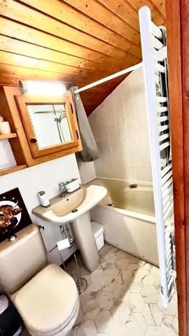 Au dernière étage d’une résidence, Duplex  2 pieces d’environ 36m2 offrant une vue magnifique sur les montagnes.