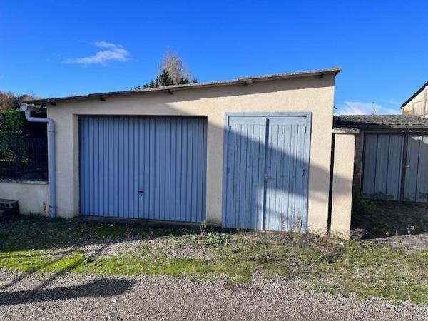 Parking / box Buzet Sur Baise 67 m2