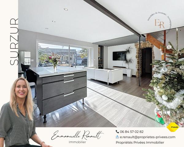 SURZUR CENTRE : Maison de caractère rénovée, terrasse plein sud, garage, 4 chambres. Tout à pied