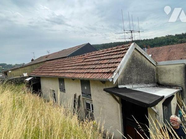 A VENDRE MAISON PLOMBIERES-LES-BAINS VOSGES 88370

Maison individuelle à rénover