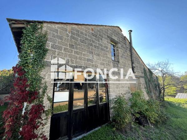 À vendre Maison 3 pièces 280 m² - Le Pizou 24700