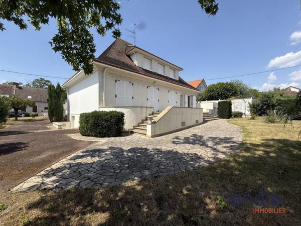 Maison d'architecte 273m3 Dompierre sure besbre