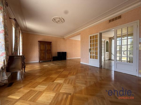 Maison d'architecte 273m3 Dompierre sure besbre