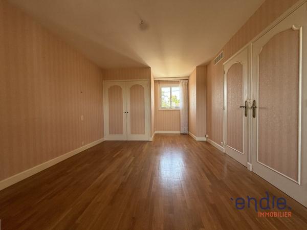 Maison d'architecte 273m3 Dompierre sure besbre