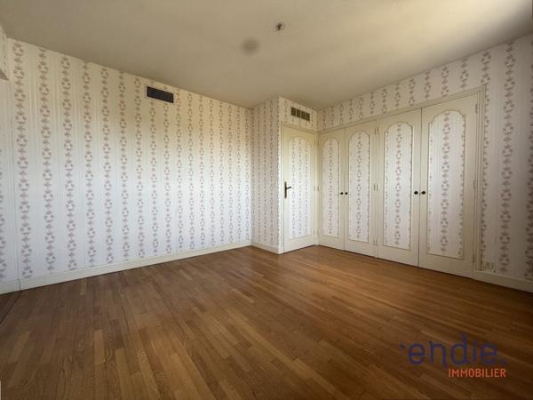 Maison d'architecte 273m3 Dompierre sure besbre