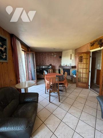 Maison à vendre – Porte des Pierres Dorées (114 m², terrain 2210 m²)