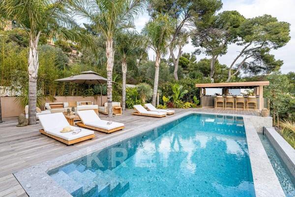 Villa contemporaine vue mer