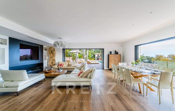 Villa contemporaine vue mer