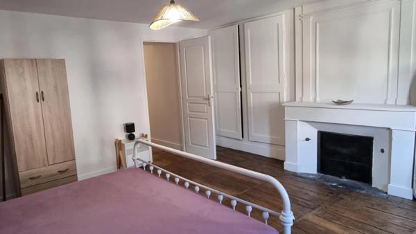 TULLE CENTRE BEL APPARTEMENT T5 avec garage entièrement rénové