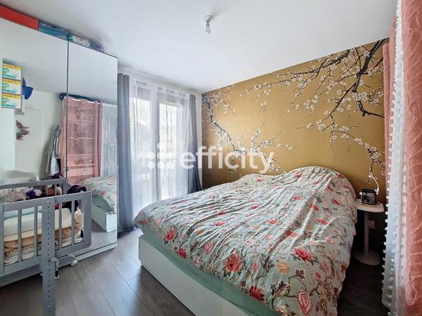 Appartement 2 pièces - 48 m² Exclusivité efficity