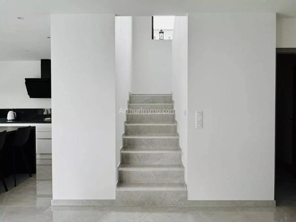 Vente Maison 7 pièces 138 m2 à Niederentzen