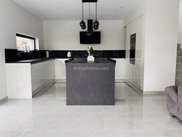Vente Maison 7 pièces 138 m2 à Niederentzen