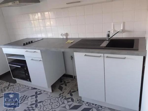 Appartement à louer 2 pièces 46.65m² Roanne (42300)