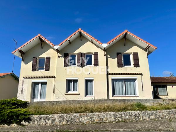 Maison familiale 191 m2 proche Hagetmau avec dépendance