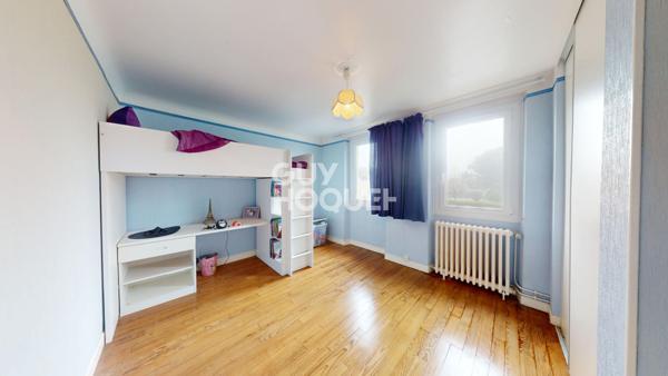 Maison familiale 191 m2 proche Hagetmau avec dépendance