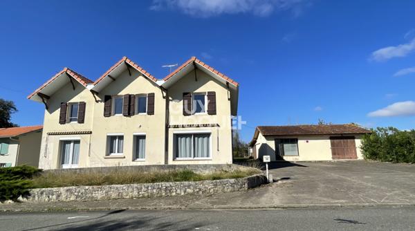 Maison familiale 191 m2 proche Hagetmau avec dépendance