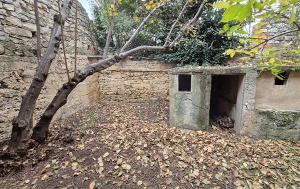 Vente Garage Avec cour Paraza   