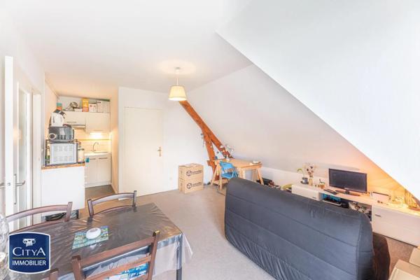 Appartement à louer 2 pièces 28.75m² Tours (37000)