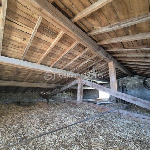 Maison en pierre de 65 m²