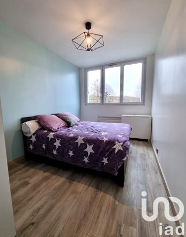 Appartement 4 pièces de 74 m² à Beynes (78650)