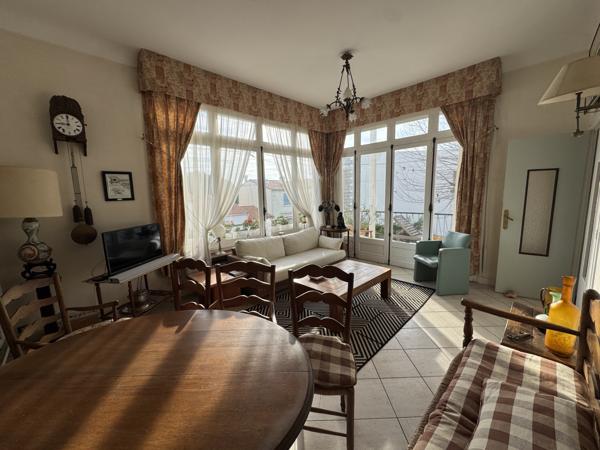 Maison 6 pièce(s) 5 chambre(s) 144 m²