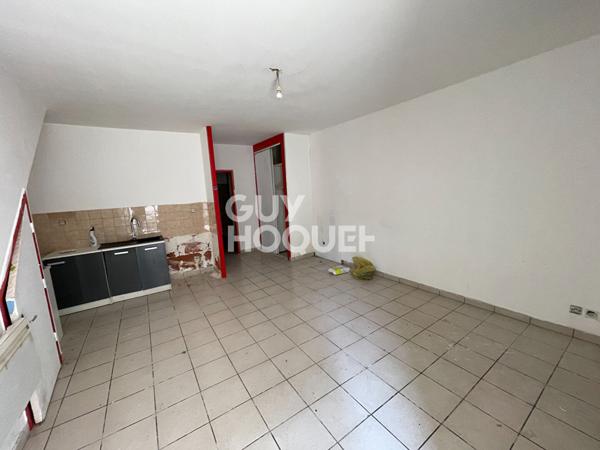 Immeuble Rive De Gier 7 pièce(s) 244 m2