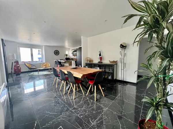 Maison rénovée - 4 chambres, 161 m2 - Asserac centre