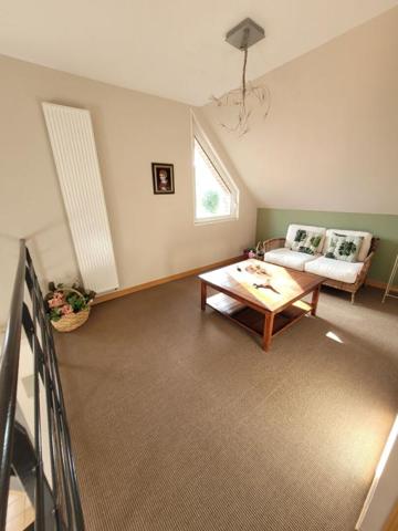 Nomain  Maison 5 pièce(s) 190 m2