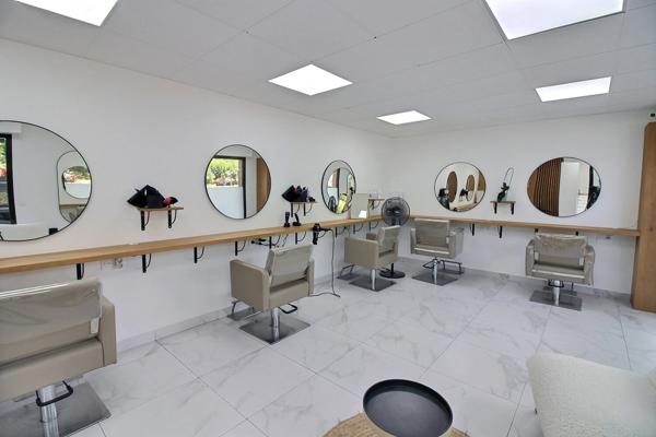 Murs boutique 52 m2 à vendre à Juziers (78)