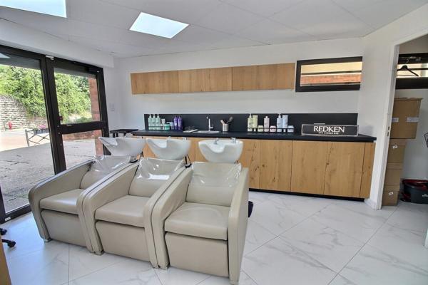 Murs boutique 52 m2 à vendre à Juziers (78)