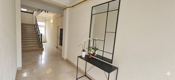 Appartement Loft 94m² Tours Centre 1er étage