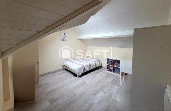 Grande surface habitable à 1km de la gare.