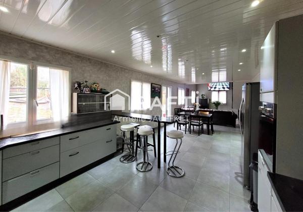 Grande surface habitable à 1km de la gare.