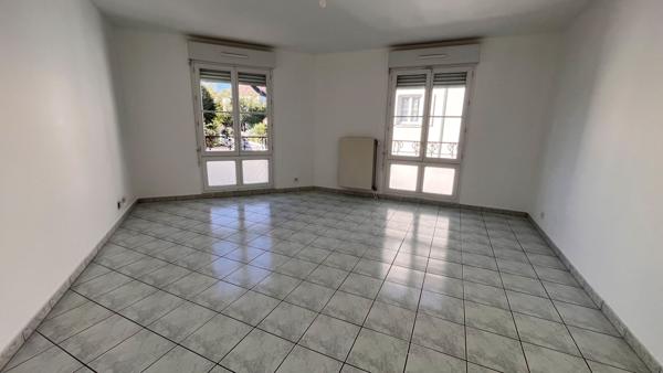 Appartement Brie Comte Robert 2 pièces 45 m2 - BRIE COMTE ROBERT