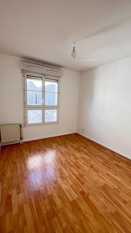 Appartement Brie Comte Robert 2 pièces 45 m2 - BRIE COMTE ROBERT