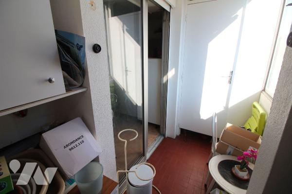 Appartement agréable T3/4 de 79m2 (Carrez) dans le quartier de Bonneveine (8e) + parking privatif