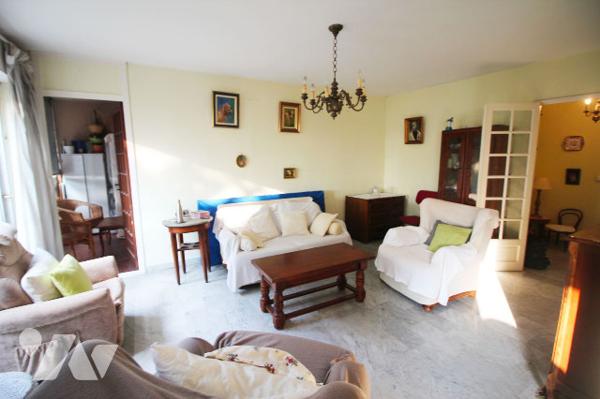 Appartement agréable T3/4 de 79m2 (Carrez) dans le quartier de Bonneveine (8e) + parking privatif