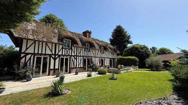 Belle propriété avec charmante maison normande à la campagne