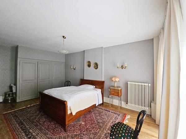 Au coeur de la ville haute ! A SAISIR !