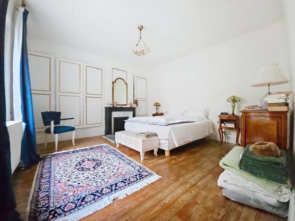 Au coeur de la ville haute ! A SAISIR !