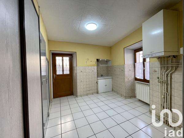 House for sale 3 rooms 70 m² Le Gua
