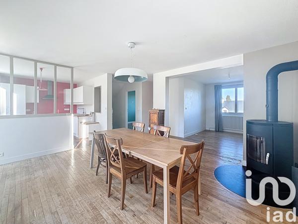 Location maison 7 pièces 134 m² Le Bono