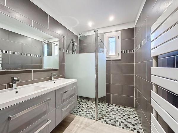 Gardanne - Maison T5 - 110 m2