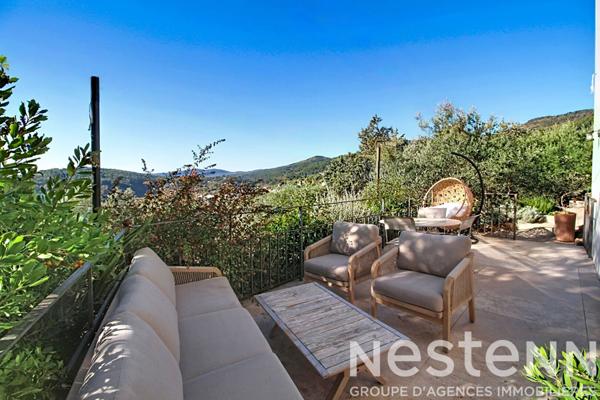 A VENDRE CALLAS - PETITE MAISON/ANNEXE + PROJET CONSTRUCTION + PISCINE