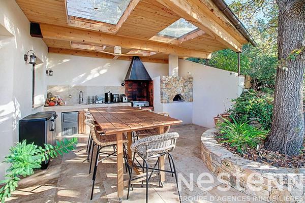 A VENDRE CALLAS - PETITE MAISON/ANNEXE + PROJET CONSTRUCTION + PISCINE