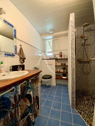 Proche Jonzac, spacieuse Charentaise