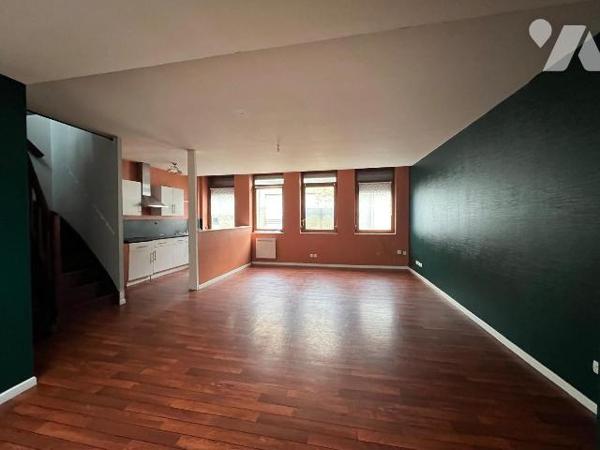 Appartement à Vendre à Gravelines (59820) en Nord (59)

Cet appartement en duplex dans une pe...