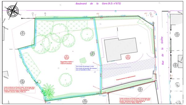 Land for sale 1 723 m² Saint-Vit
